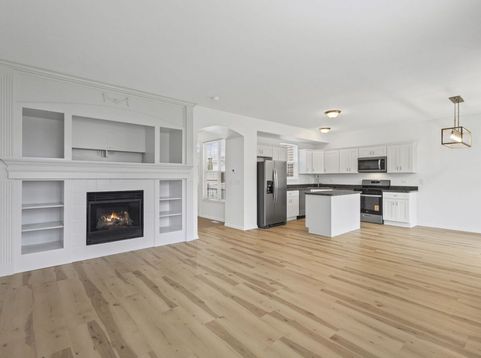 Main Photo