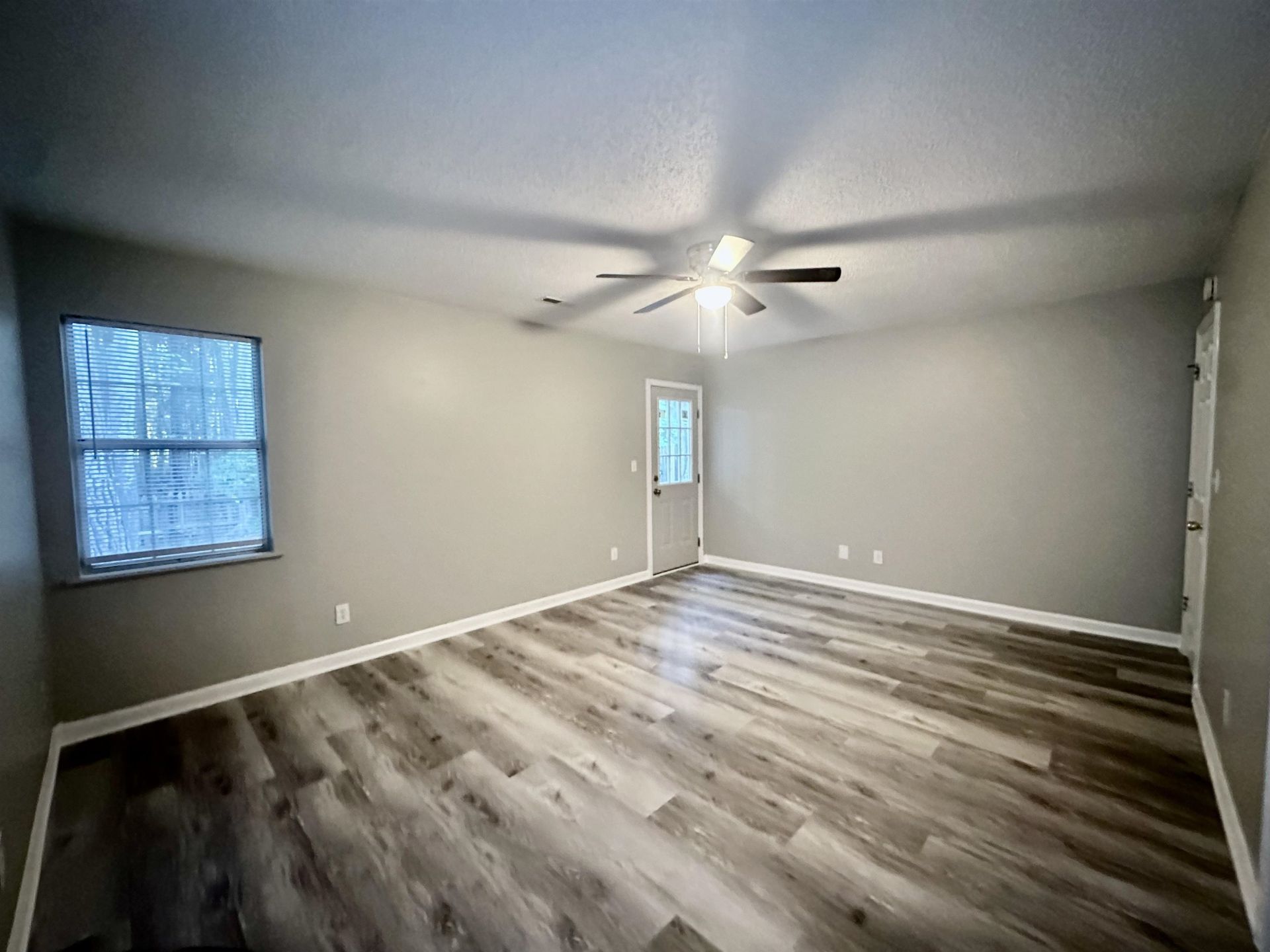 5645 Tern Hall Dr. Photo 6