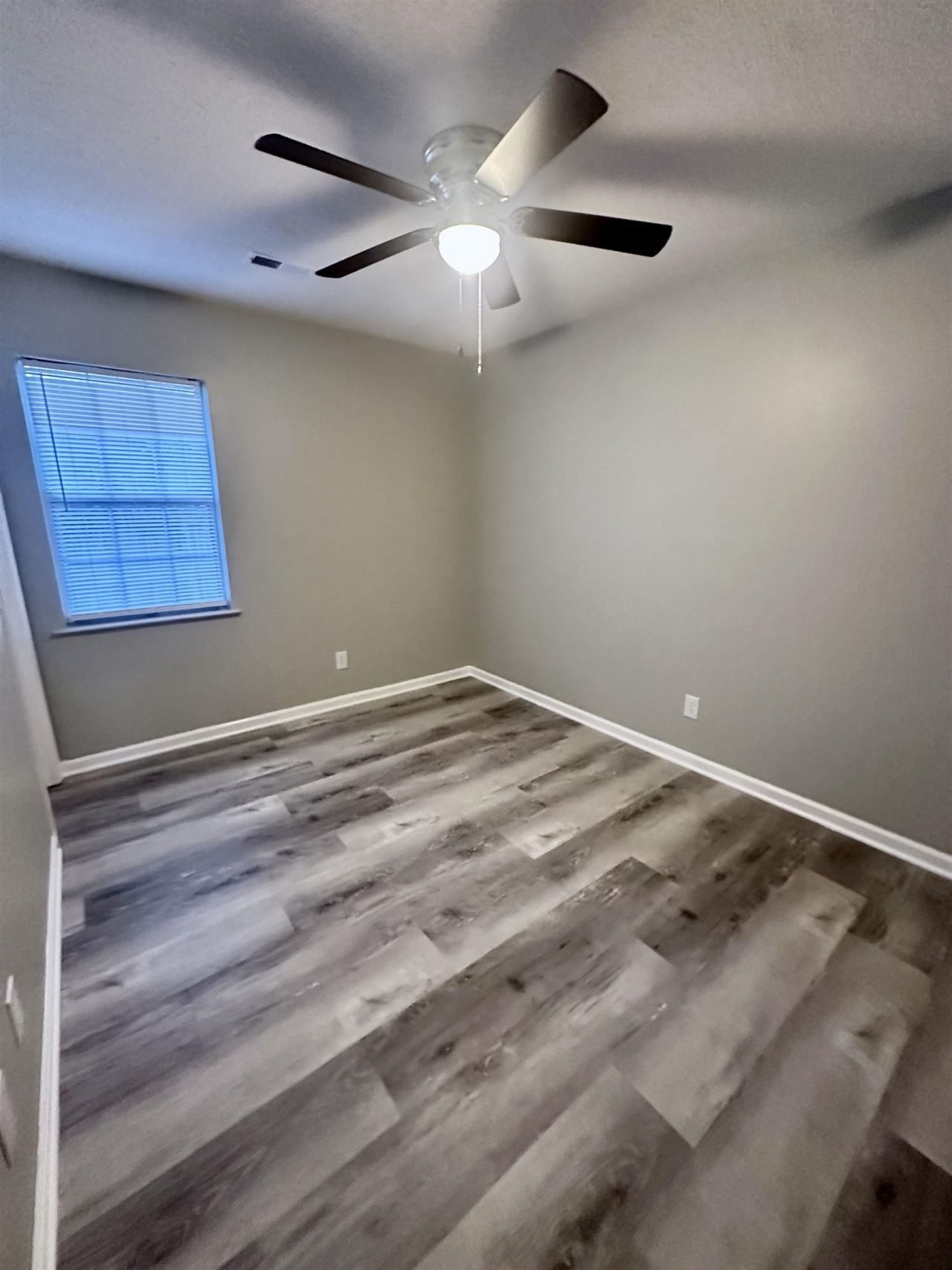 5645 Tern Hall Dr. Photo 9