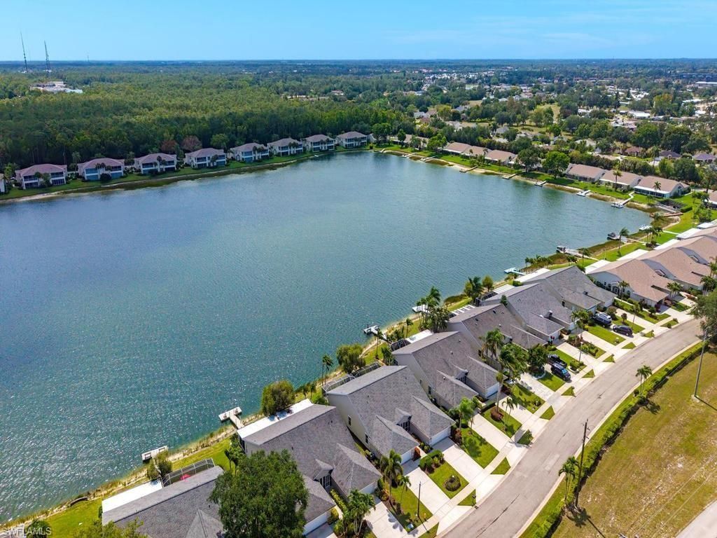 2960 W Crown Pointe Blvd, Naples, FL 34112 Photo