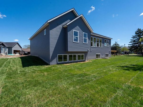 243 W Gardner Street, Sparta, MI 49345