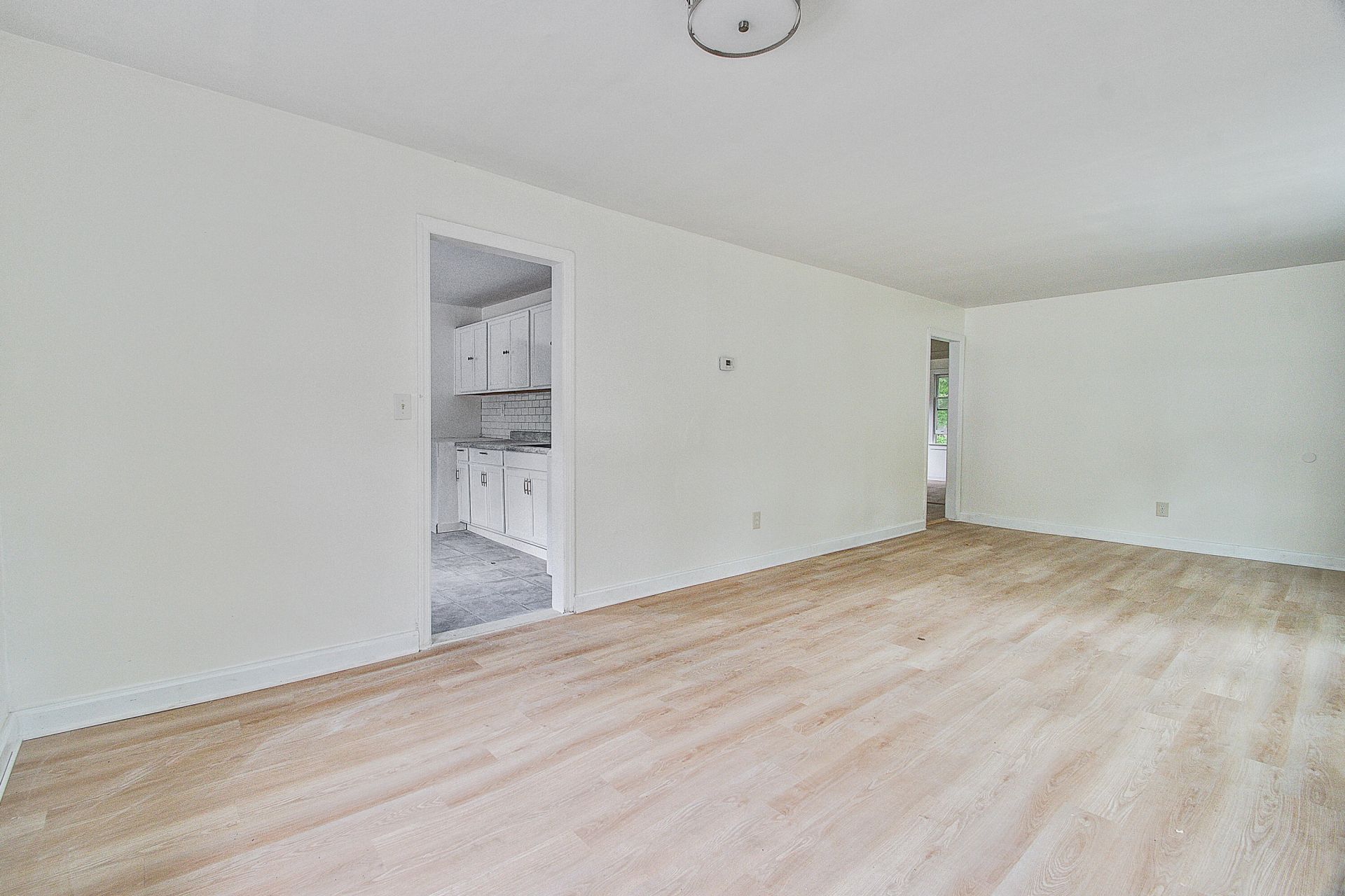 151 Stratton Drive Photo 12