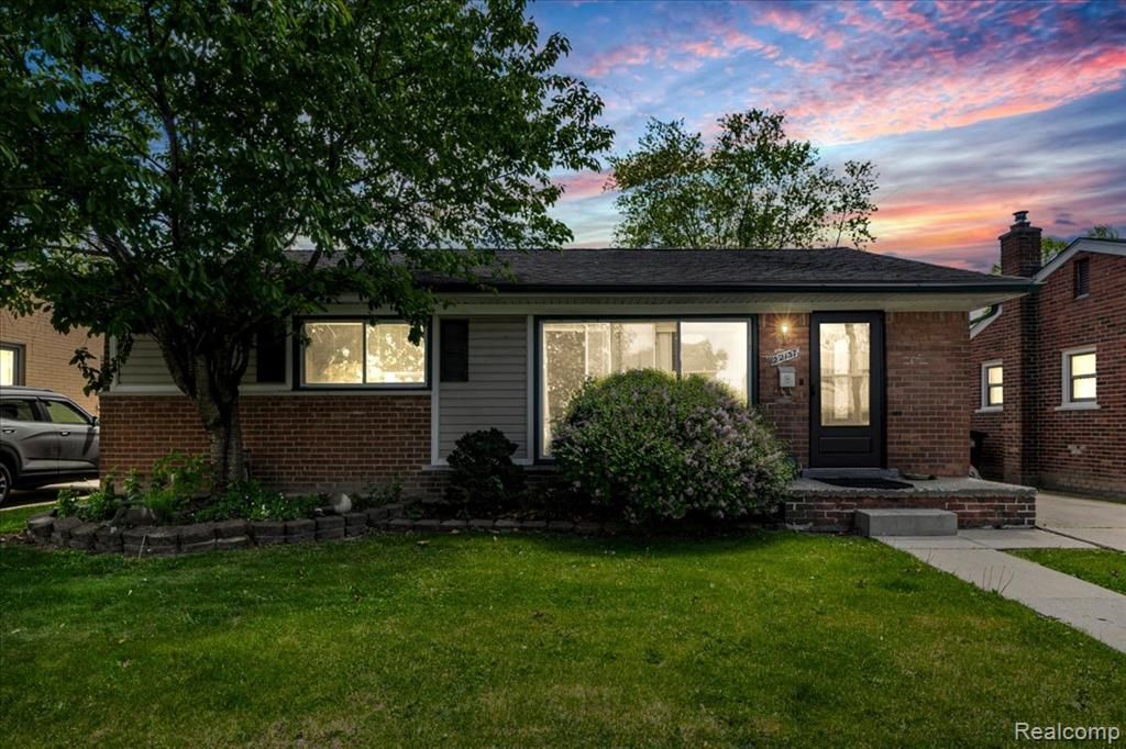 22137 Haskell Street, Taylor, MI 48180 Main Photo