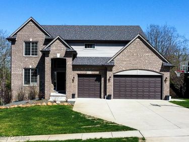 70376 Hillside Court, Bruce Twp, MI 48065