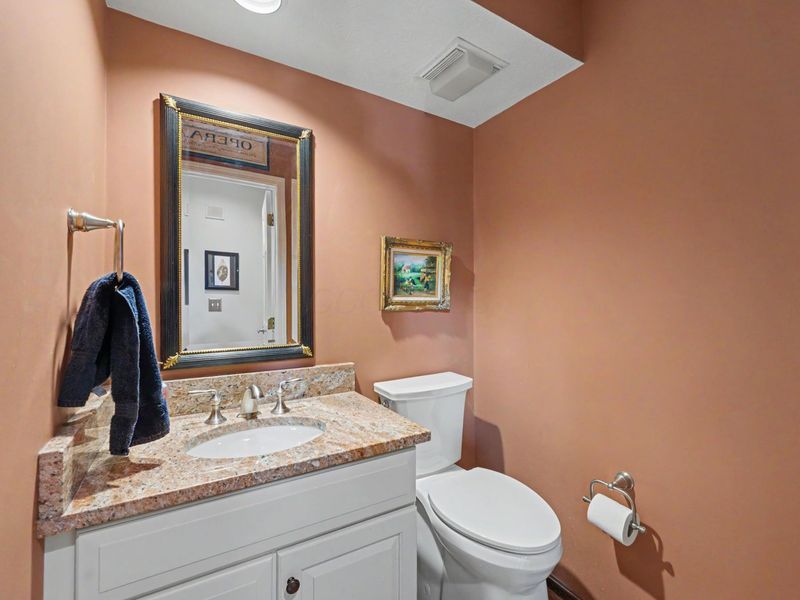 4255 Kersey Court, Columbus, OH 43221 Photo 29