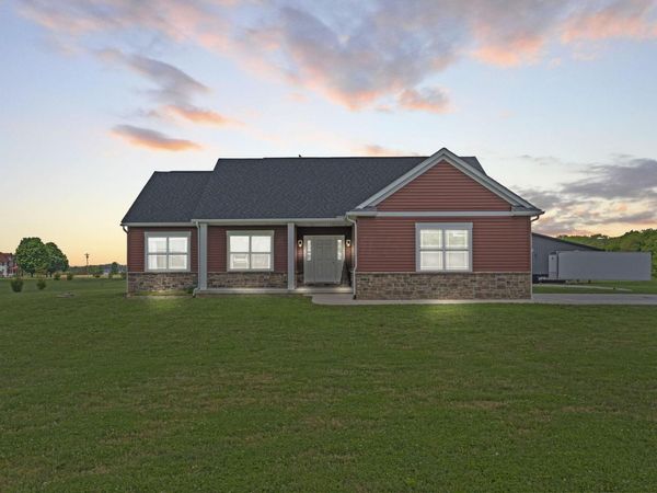 26927 Gay Dreisbach Road, Circleville, OH 43113