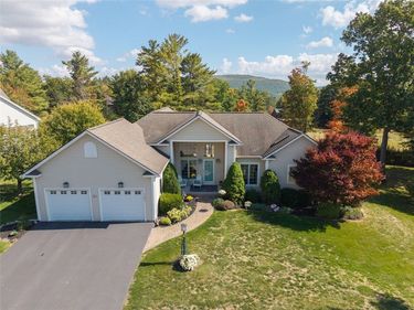 5541 Jones Way, Canandaigua, NY 14424