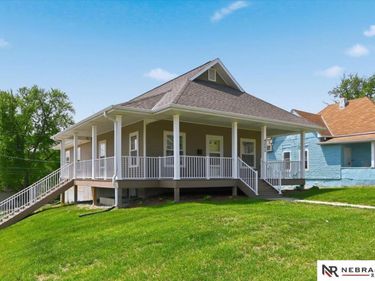 4203 Burdette Street , Omaha, NE 68111