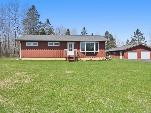 2985 County Rd A, Superior, WI 54880