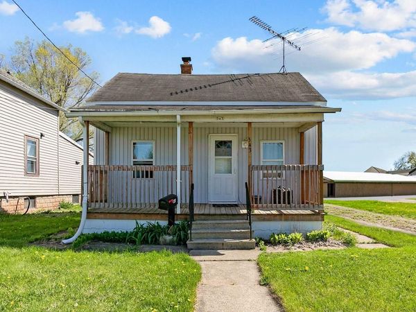 543 4th AVENUE, Oshkosh, WI 54902