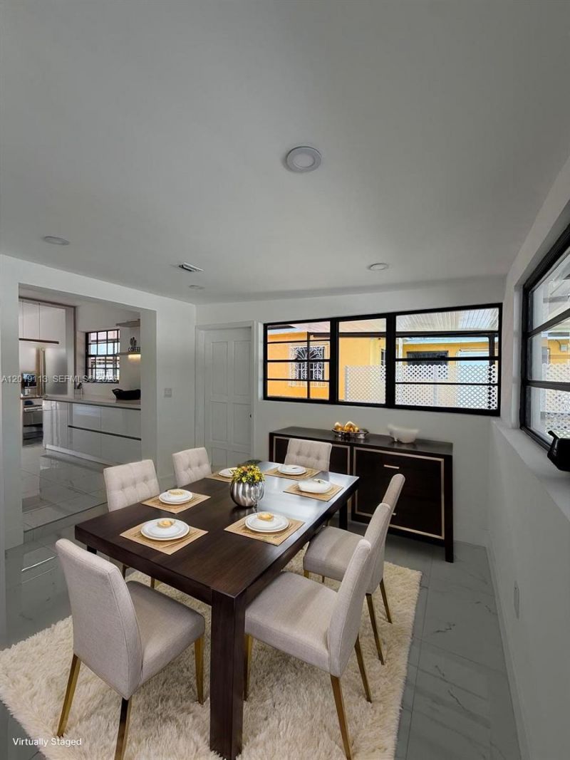 2541 W 10th Ave , Hialeah, FL 33010 Photo