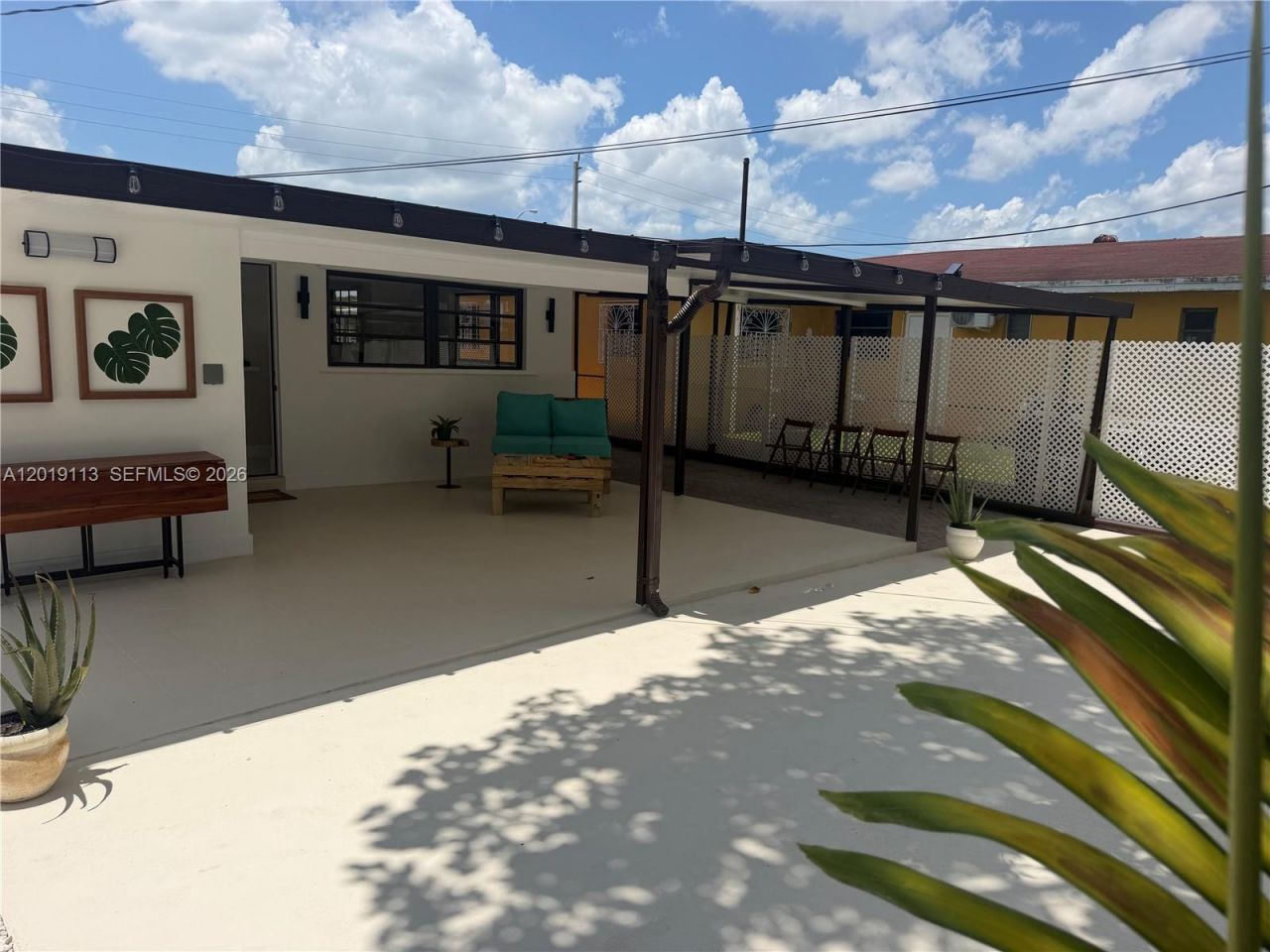 2541 W 10th Ave , Hialeah, FL 33010 Photo
