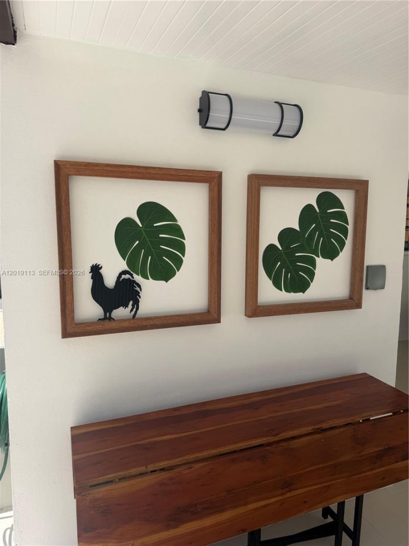 2541 W 10th Ave , Hialeah, FL 33010 Photo