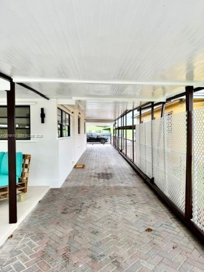 2541 W 10th Ave , Hialeah, FL 33010 Photo