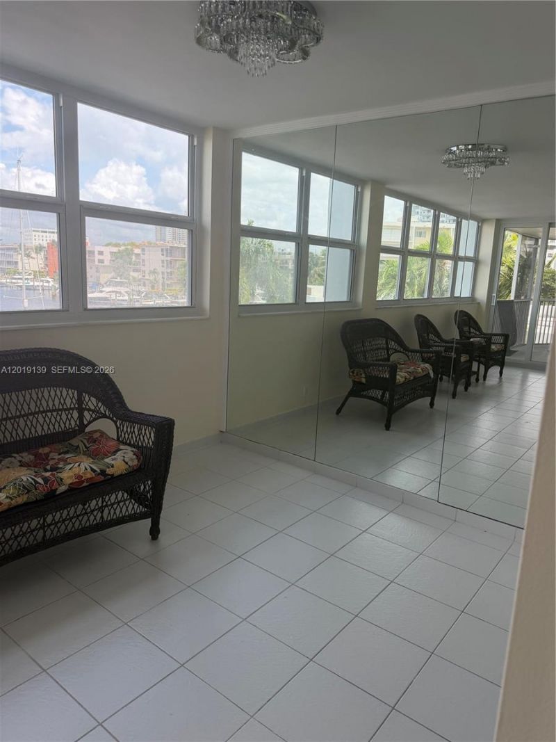 100 Golden Isles Dr , Unit 313, Hallandale Beach, FL 33009 Photo