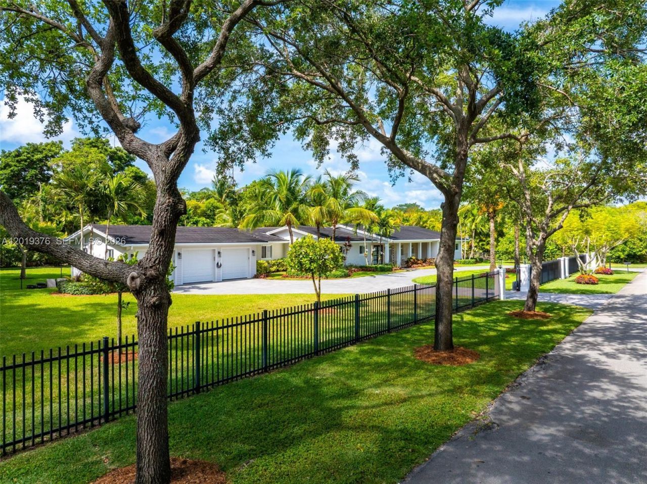 7750 SW 122nd St, Pinecrest, FL 33156 Photo