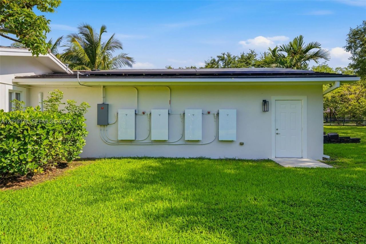 7750 SW 122nd St, Pinecrest, FL 33156 Photo