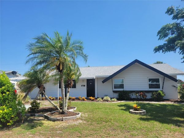 714 CYPRESS PLACE , SUN CITY CENTER, FL 33573
