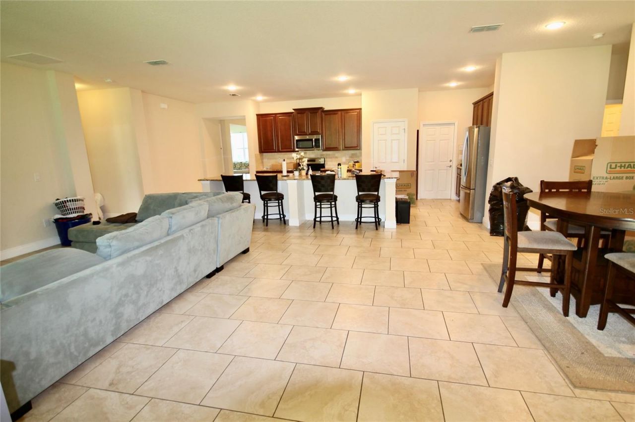 1073 Cavan Drive, Apopka, FL 32703 Photo