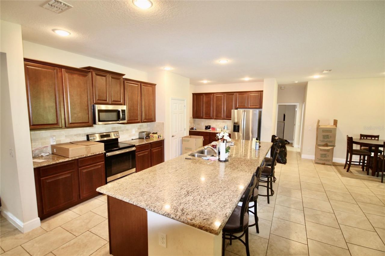 1073 Cavan Drive, Apopka, FL 32703 Photo