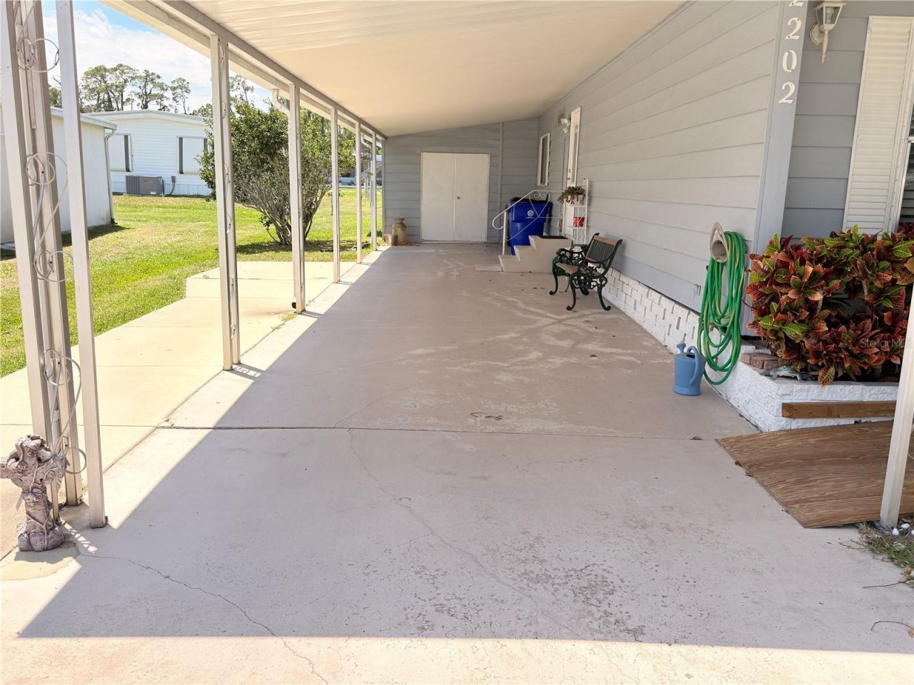 2202 Bahama Road W, Sebring, FL 33870 Photo