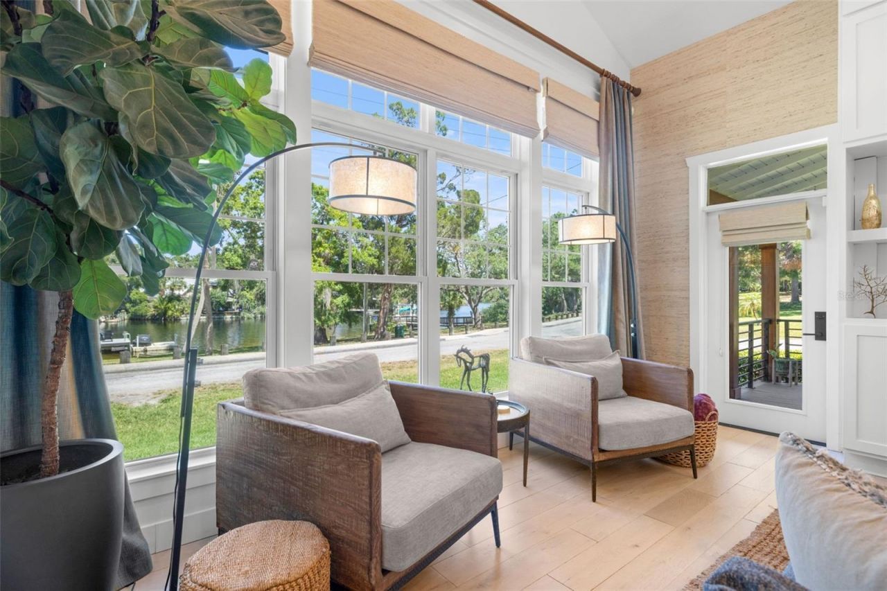 5610 N River Shore Drive, Tampa, FL 33603 Photo