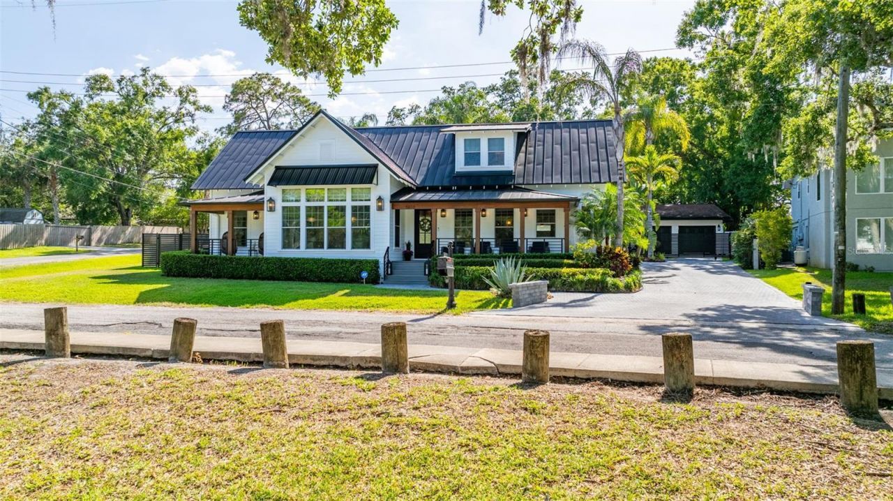 5610 N River Shore Drive, Tampa, FL 33603 Photo