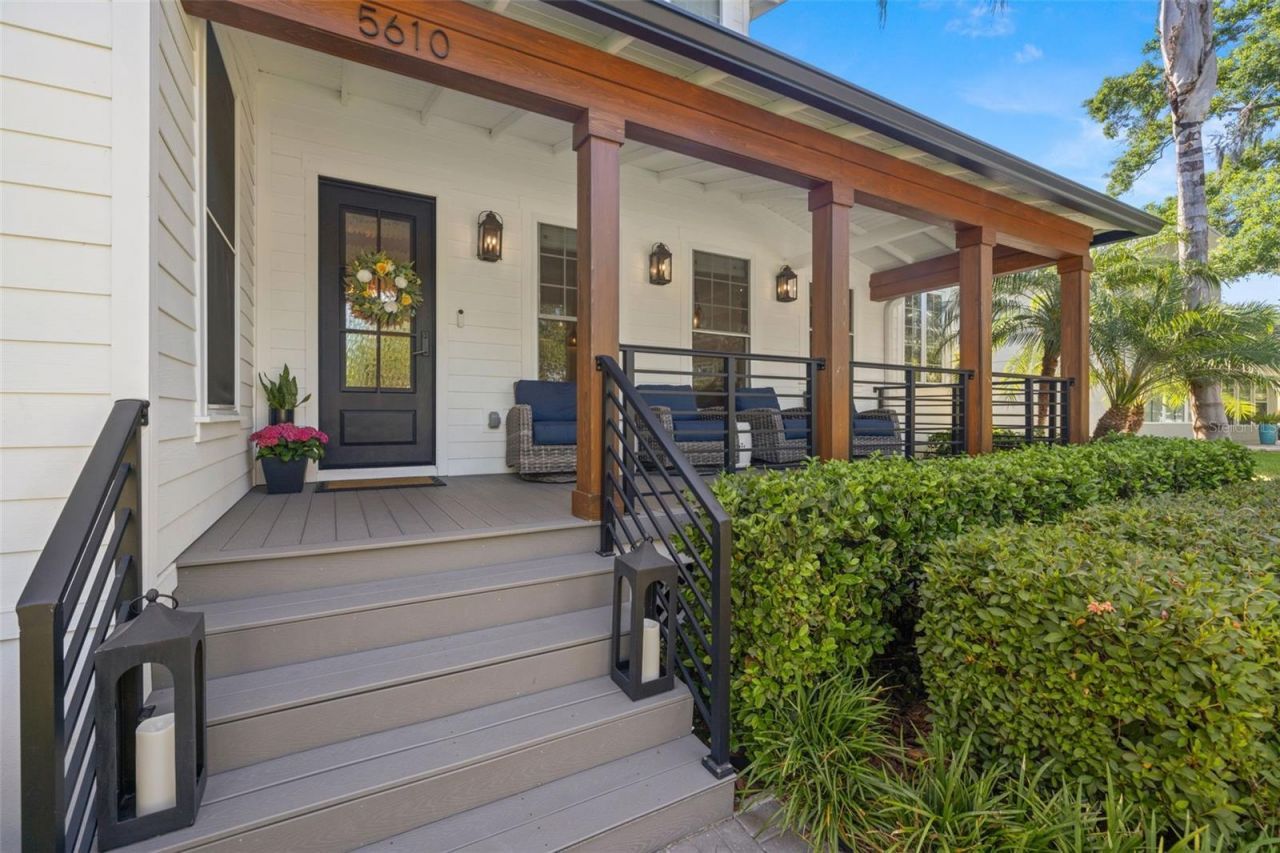5610 N River Shore Drive, Tampa, FL 33603 Photo