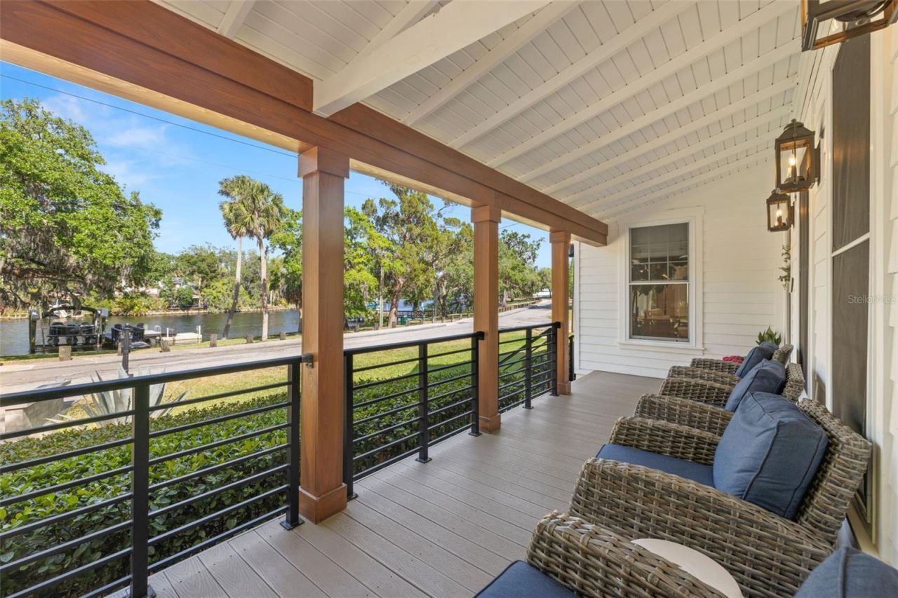5610 N River Shore Drive, Tampa, FL 33603 Photo