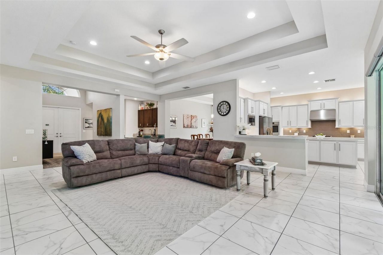 2213 Hollow Forest Court , Wesley Chapel, FL 33543 Photo