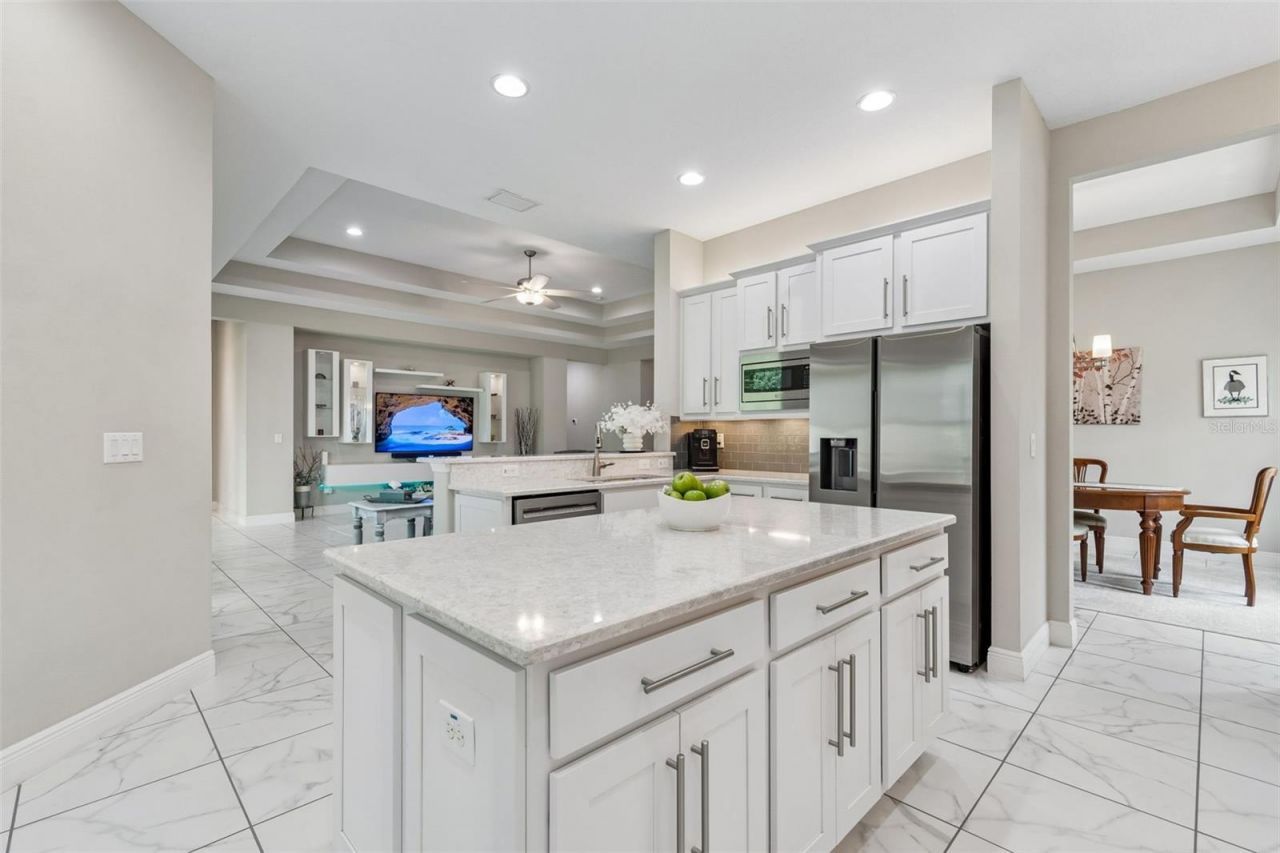 2213 Hollow Forest Court , Wesley Chapel, FL 33543 Photo