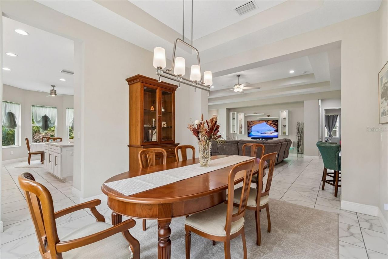 2213 Hollow Forest Court , Wesley Chapel, FL 33543 Photo