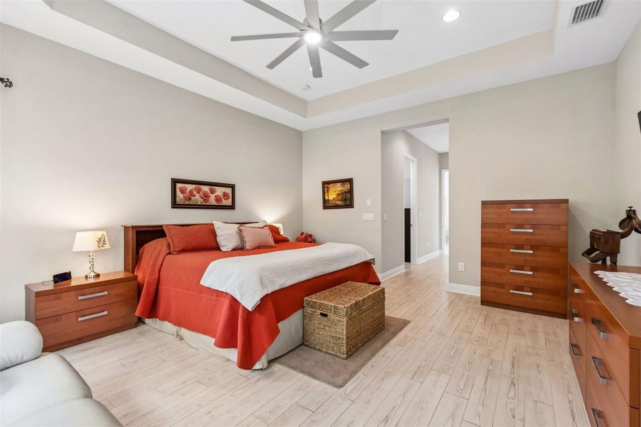 2213 Hollow Forest Court , Wesley Chapel, FL 33543 Photo