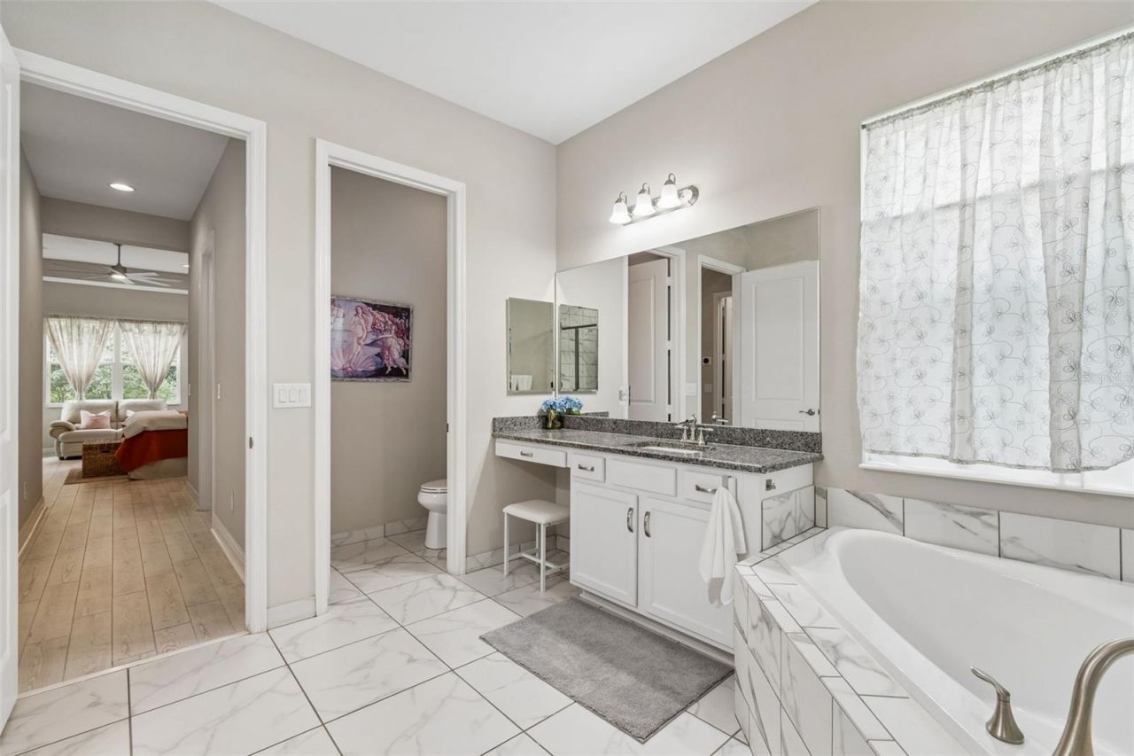 2213 Hollow Forest Court , Wesley Chapel, FL 33543 Photo