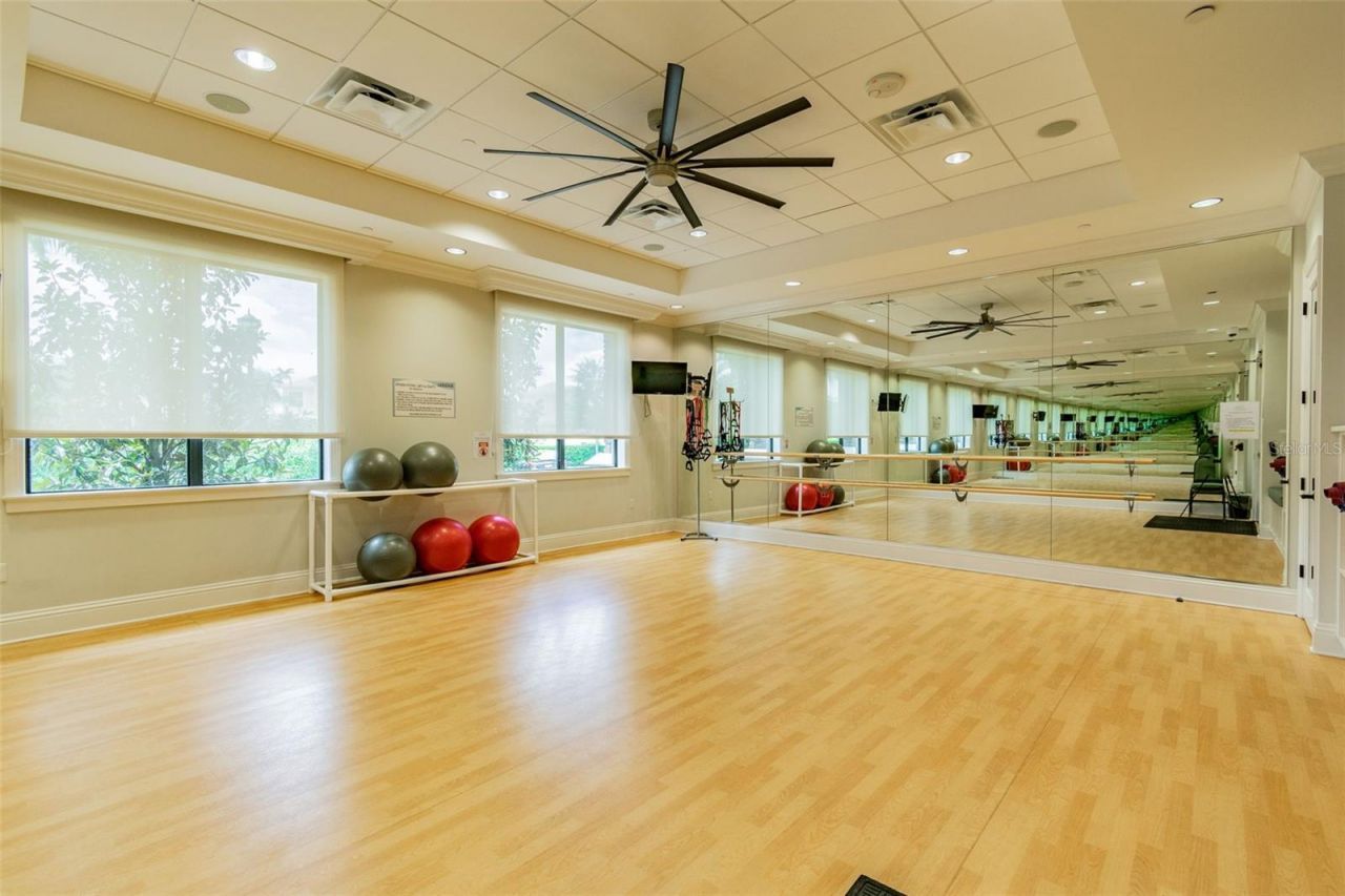2213 Hollow Forest Court , Wesley Chapel, FL 33543 Photo