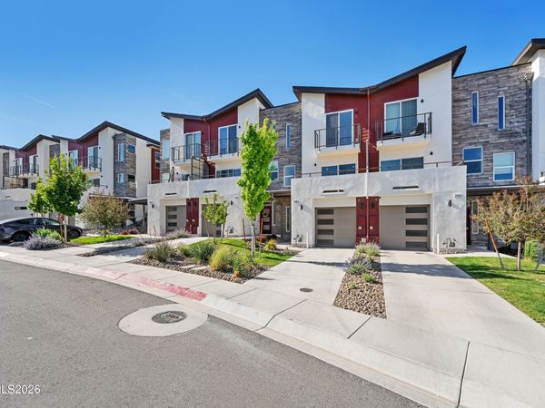 2460 Tecumseh Way, Sparks, NV 89436