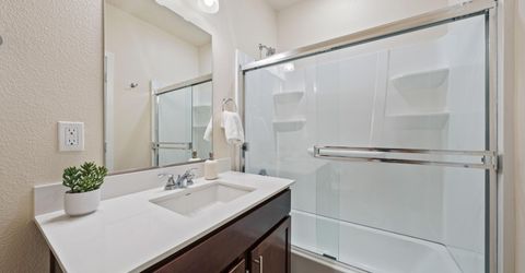 2460 Tecumseh Way, Sparks, NV 89436 Photo