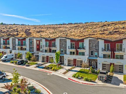 2460 Tecumseh Way, Sparks, NV 89436 Photo