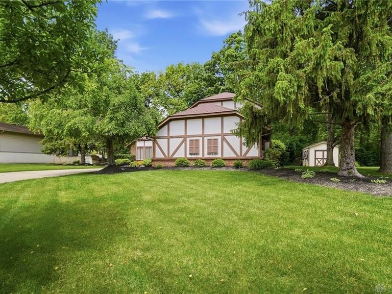 1243 Waterwyck Trail, Washington Township, OH 45458 Photo 5