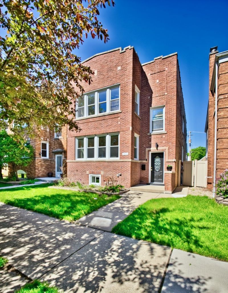 5936 N Melvina Avenue, Chicago, IL 60646
