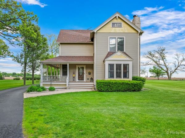743 Cynthia Drive, Lake Holiday, IL 60548