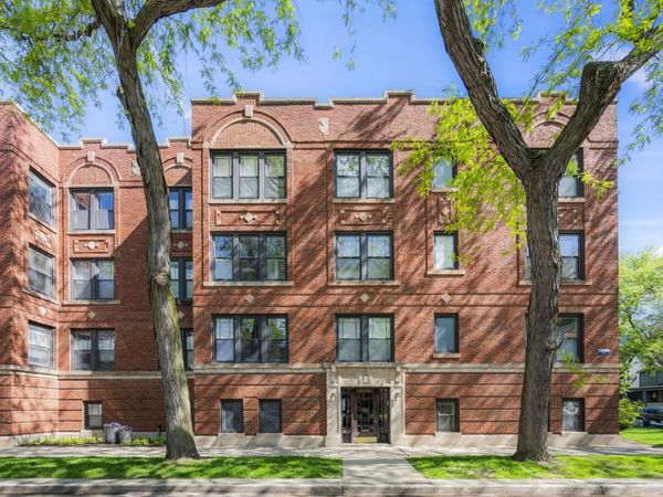 1504 W Cullom Avenue , Unit G, Chicago, IL 60613