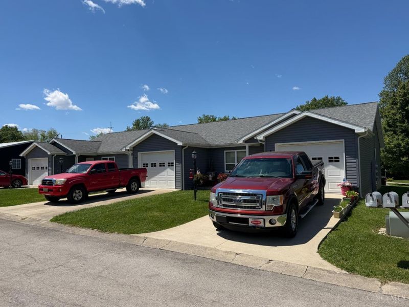 112 Taylor Court, Hillsboro, OH 45133 Photo 2