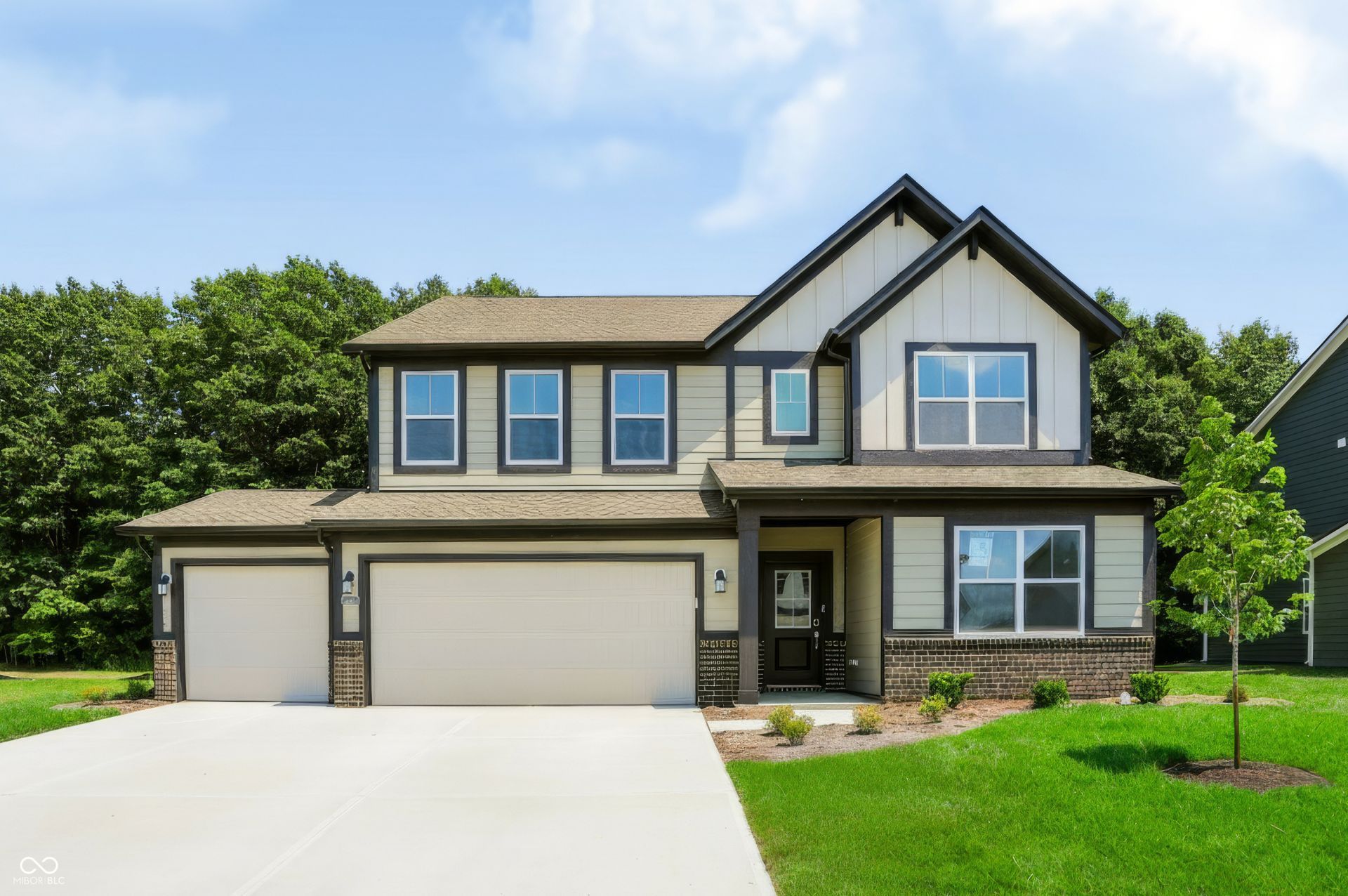 4119 Bumps End Drive, Indianapolis, IN 46239 Main Photo