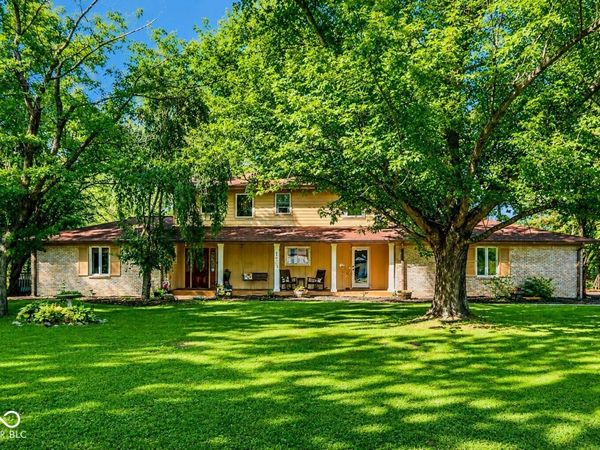 3610 Tara Court , Carmel, IN 46074