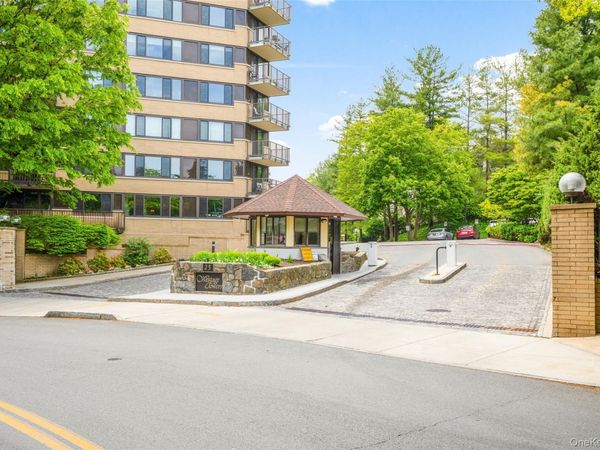 25 Rockledge Avenue , Unit 614E, White Plains, NY 10601