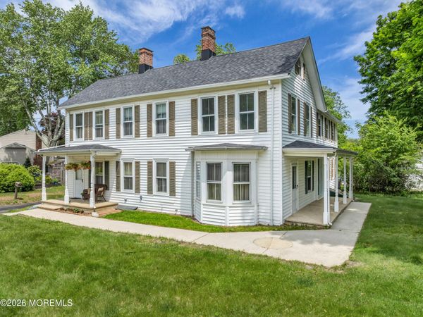 43 Devonshire Court, Middletown, NJ 07748
