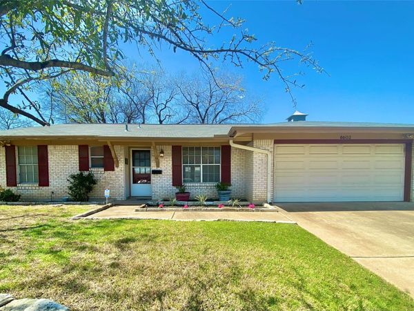 8602 Colonial DR, Austin, TX 78758