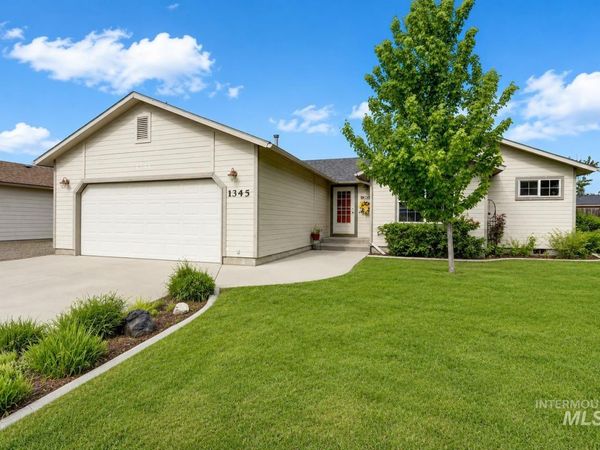 1345 Rosewood, Mountain Home, ID 83647