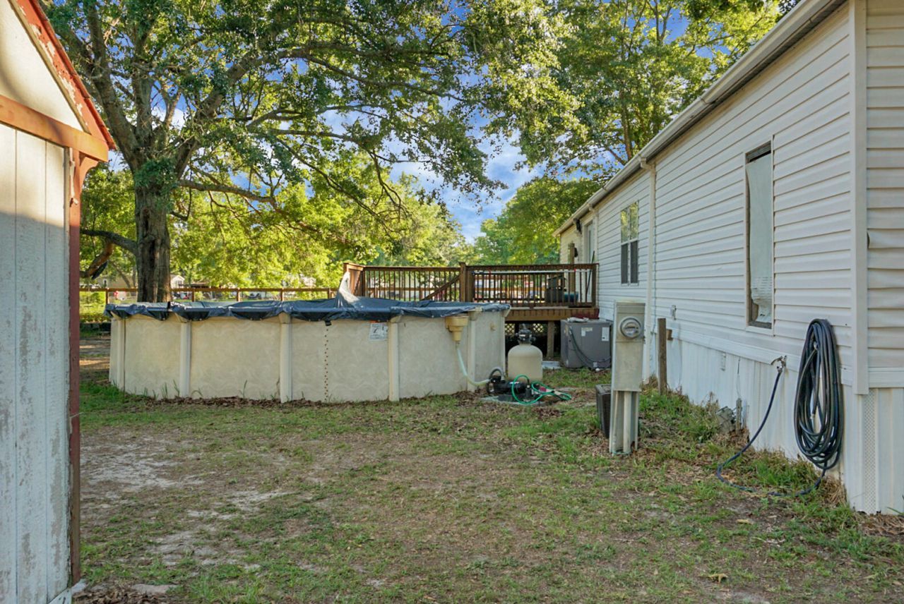 1170 Royle Road Photo 40